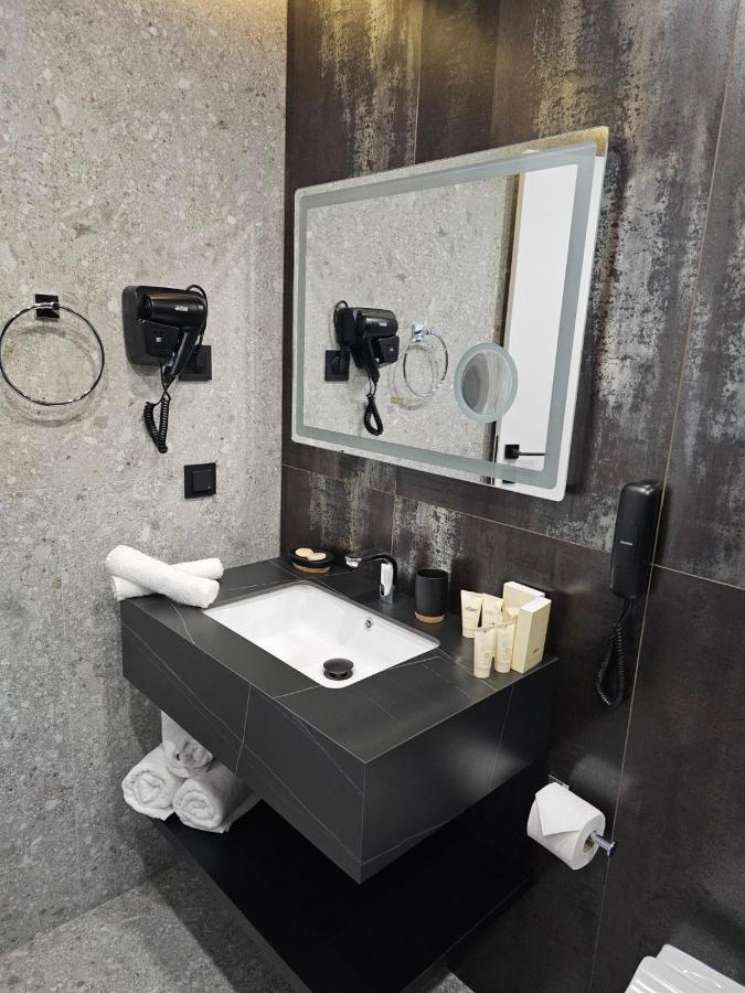 Mm Boutique Hotel Burgas Exterior foto