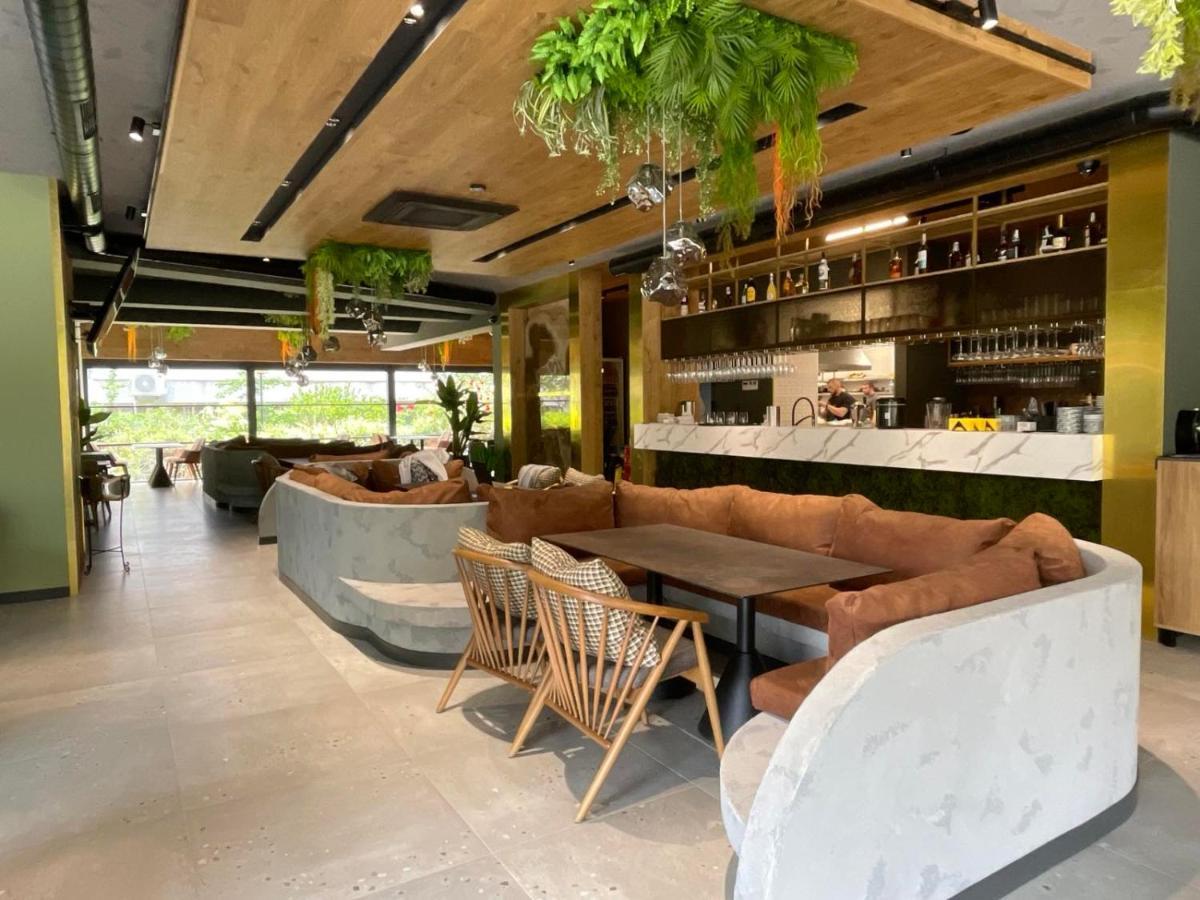 Mm Boutique Hotel Burgas Exterior foto